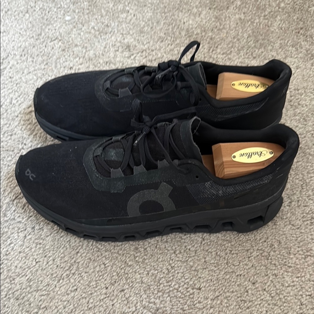 On Running Black Sneakers Sleek Minimalist Design